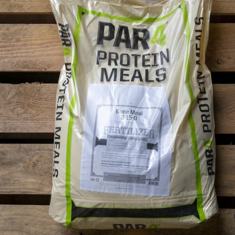 Turf Royale LeBallister's Seed & Fertilizer